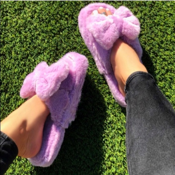 New cute purple now fuzzy - Picture 2 of 6